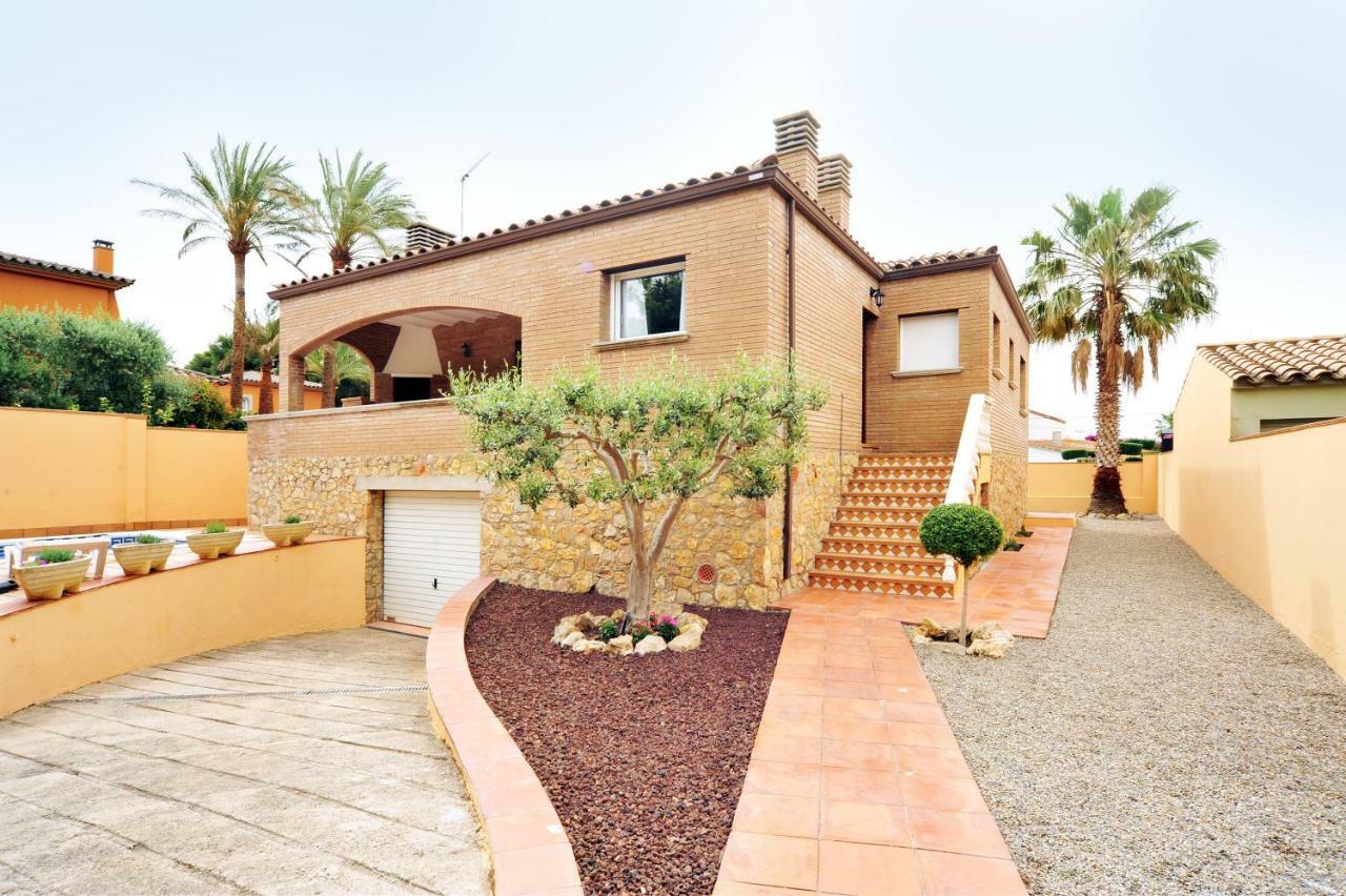 Llevant L'Escala Exterior foto